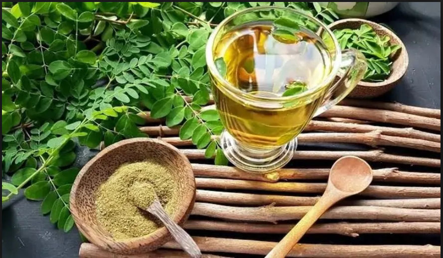 മുരിങ്ങയില ഉണക്കിപ്പൊടിച്ചു വെള്ളം തയ്യാറാക്കി കുടിച്ചു നോക്കൂ, ഗുണങ്ങള്‍ ചില്ലറയല്ല 