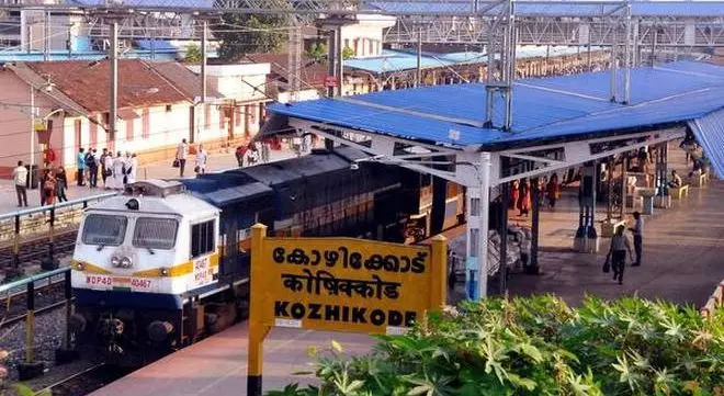 കോഴിക്കോട്, വടകര മണ്ഡലങ്ങളിൽ സൂക്ഷ്മ പരിശോധന പൂർത്തിയായി കോഴിക്കോട്, വടകര മണ്ഡലങ്ങളിൽ സൂക്ഷ്മ പരിശോധന പൂർത്തിയായി