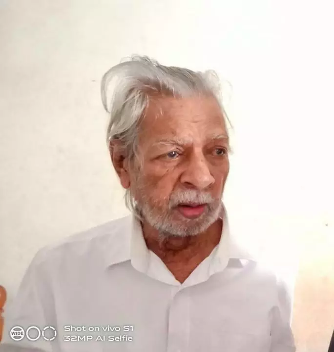 തോരപ്പ മുഹമ്മദ്: വിചിത്ര വഴികളിൽ സഞ്ചരിച്ച ഭിഷഗ്വരൻ തോരപ്പ മുഹമ്മദ്: വിചിത്ര വഴികളിൽ സഞ്ചരിച്ച ഭിഷഗ്വരൻ