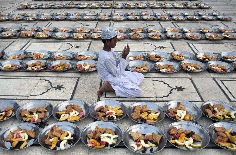 റമദാന്: ഖത്തറില് വ്യവസായ മന്ത്രാലയവും ഭക്ഷ്യവകുപ്പും ചേര്ന്ന് സംയുക്ത ദേശീയ പദ്ധതി പ്രഖ്യാപിച്ചു റമദാന്: ഖത്തറില് വ്യവസായ മന്ത്രാലയവും ഭക്ഷ്യവകുപ്പും ചേര്ന്ന് സംയുക്ത ദേശീയ പദ്ധതി പ്രഖ്യാപിച്ചു