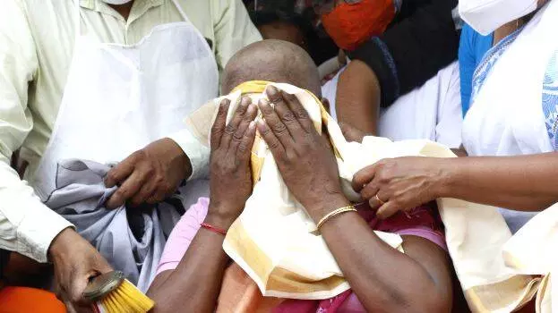 സ്ഥാനാര്ഥിത്വം നീതി നിഷേധത്തിനെതിരായ പ്രതിഷേധം; വാളയാര് പെണ്കുട്ടികളുടെ അമ്മ സ്ഥാനാര്ഥിത്വം നീതി നിഷേധത്തിനെതിരായ പ്രതിഷേധം; വാളയാര് പെണ്കുട്ടികളുടെ അമ്മ