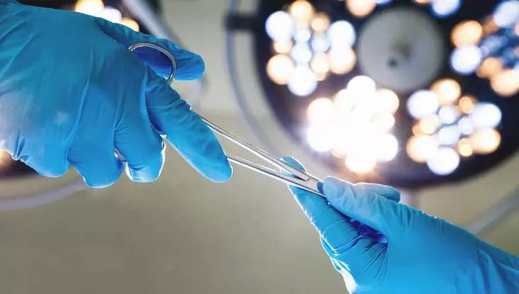 ആയുര്‍വേദ ഡോക്ടര്‍മാര്‍ക്ക് സര്‍ജറി ചെയ്യാന്‍ കഴിയുമോ; എന്താണ് വാസ്തവം?