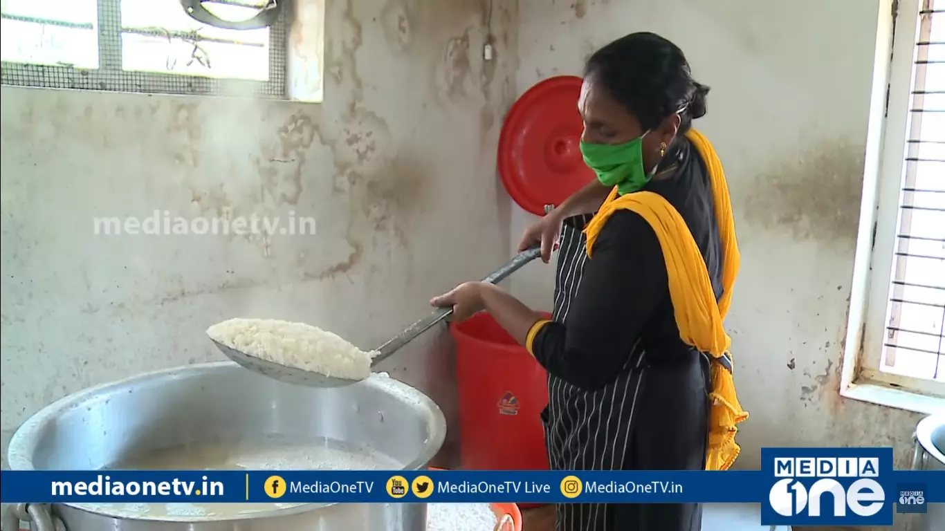 പട്ടിണിയില്ലാതെ  ലോക്ക് ഡൗണ്‍ മറികടക്കാം; സജീവമായി കമ്മ്യൂണിറ്റി കിച്ചനുകള്‍|News Theatre