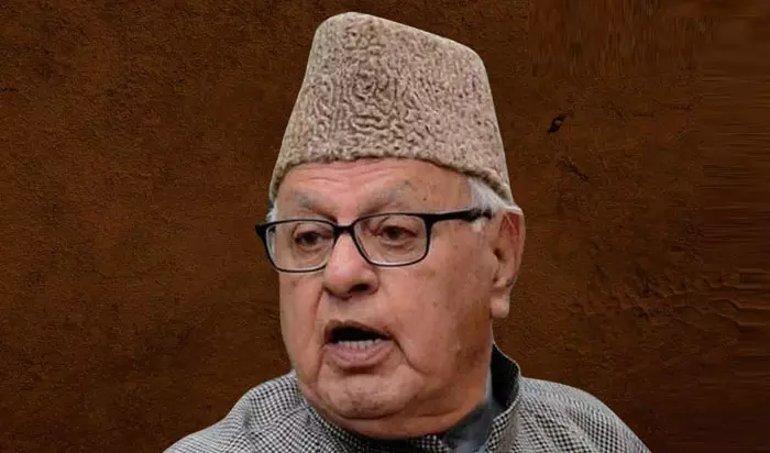 നിങ്ങൾ ഗാന്ധിയെയും പട്ടേലിനെയും കണ്ടിട്ടുണ്ടോ? ഞാൻ കണ്ടിട്ടുണ്ട്, ഇത് ഇന്ത്യയുടെ പാരമ്പര്യമല്ല: സർക്കാറിനെതിരെ ആഞ്ഞടിച്ച് ഫാറൂഖ് അബ്ദുല്ല നിങ്ങൾ ഗാന്ധിയെയും പട്ടേലിനെയും കണ്ടിട്ടുണ്ടോ? ഞാൻ കണ്ടിട്ടുണ്ട്, ഇത് ഇന്ത്യയുടെ പാരമ്പര്യമല്ല: സർക്കാറിനെതിരെ ആഞ്ഞടിച്ച് ഫാറൂഖ് അബ്ദുല്ല