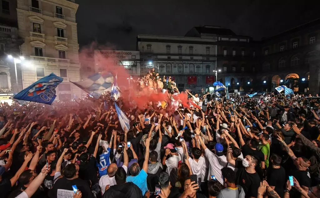 നാപോളിയുടെ വിജയാഘോഷത്തിനെതിരെ ലോകാരോഗ്യസംഘടനയുടെ മുന്നറിയിപ്പ് നാപോളിയുടെ വിജയാഘോഷത്തിനെതിരെ ലോകാരോഗ്യസംഘടനയുടെ മുന്നറിയിപ്പ്