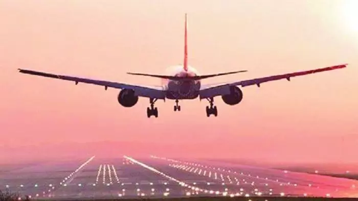 സാധാരണക്കാരായ പ്രവസികള്ക്ക് എയര് ബബിള് കരാര് തിരിച്ചടി സാധാരണക്കാരായ പ്രവസികള്ക്ക് എയര് ബബിള് കരാര് തിരിച്ചടി