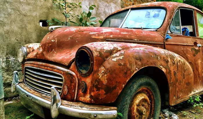 എല്ലാ പഴയ വാഹനങ്ങളും പൊളിക്കേണ്ടി വരുമോ? കേന്ദ്രസർക്കാർ ബജറ്റിൽ പറയുന്നതെന്ത്?