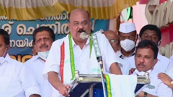 ജൂനിയര് മാന്ഡ്രേക്ക് എന്ന സിനിമ പിണറായിയൊന്ന് കാണണം; ജോസ് കെ മാണിക്ക് കൊട്ടുമായി കാപ്പന് ജൂനിയര് മാന്ഡ്രേക്ക് എന്ന സിനിമ പിണറായിയൊന്ന് കാണണം; ജോസ് കെ മാണിക്ക് കൊട്ടുമായി കാപ്പന്