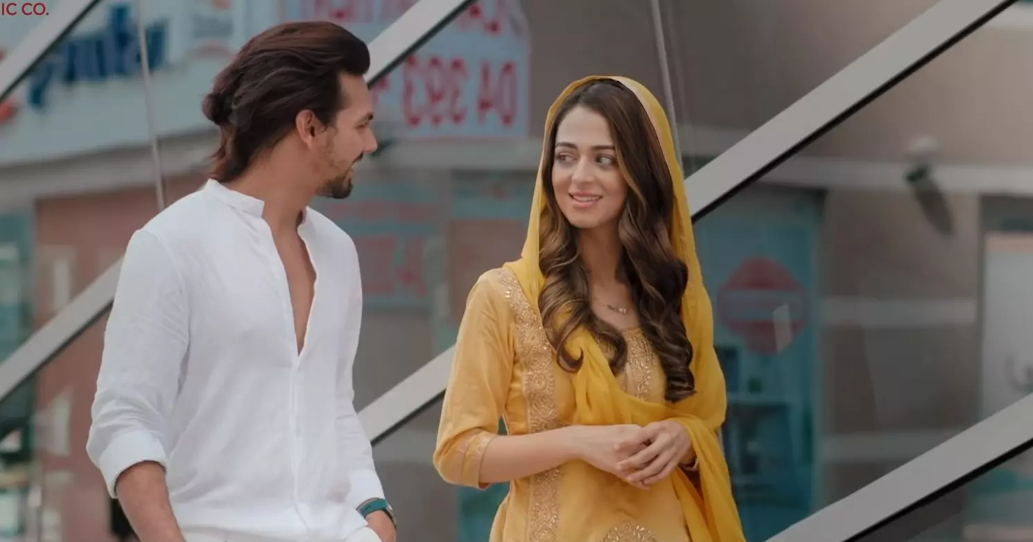 ആദ്യ ഹിന്ദി ആൽബവുമായി ഒമർ ലുലു; തു ഹി ഹേ മേരി സിന്ദഗി പുറത്തിറങ്ങി ആദ്യ ഹിന്ദി ആൽബവുമായി ഒമർ ലുലു; തു ഹി ഹേ മേരി സിന്ദഗി പുറത്തിറങ്ങി