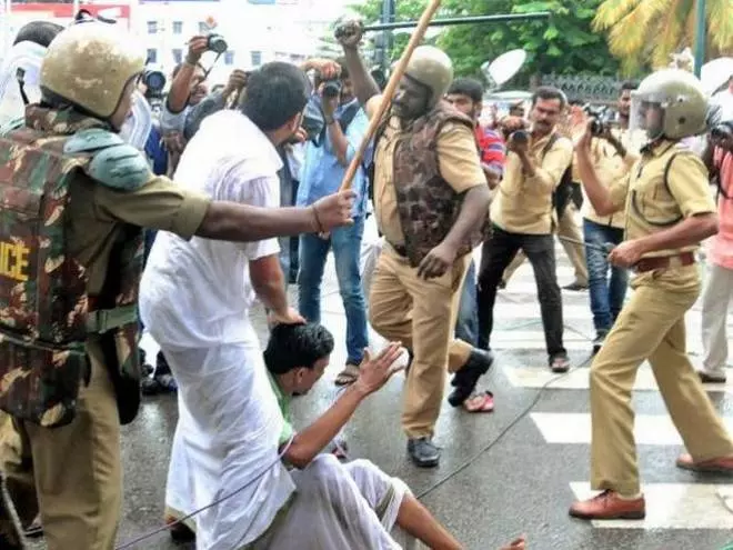 കെ.എസ്.യു നാളെ സംസ്ഥാന വ്യാപകമായി പ്രതിഷേധിക്കും കെ.എസ്.യു നാളെ സംസ്ഥാന വ്യാപകമായി പ്രതിഷേധിക്കും