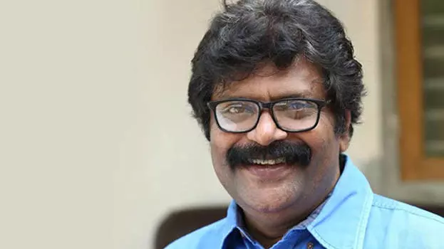 വായുവില് നിന്നും തുടങ്ങി, സിനിമയുടെ ചിത്രീകരണം നാളെ; അലി അക്ബര് വായുവില് നിന്നും തുടങ്ങി, സിനിമയുടെ ചിത്രീകരണം നാളെ; അലി അക്ബര്