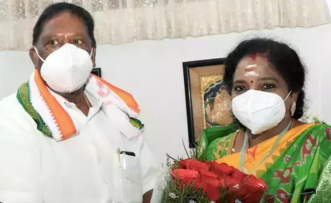 ഒരു എം.എല്.എ കൂടി രാജിവെച്ചു; പുതുച്ചേരിയില് കോണ്ഗ്രസിന്റെ പ്രതീക്ഷകള് മങ്ങുന്നു ഒരു എം.എല്.എ കൂടി രാജിവെച്ചു; പുതുച്ചേരിയില് കോണ്ഗ്രസിന്റെ പ്രതീക്ഷകള് മങ്ങുന്നു