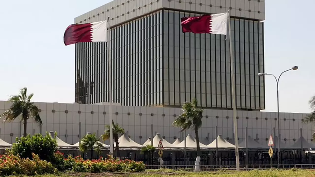 ഖത്തറില് പഴയ നോട്ടുകള് ഉപയോഗിക്കാനുള്ള സമയം നീട്ടി നല്കി ഖത്തറില് പഴയ നോട്ടുകള് ഉപയോഗിക്കാനുള്ള സമയം നീട്ടി നല്കി