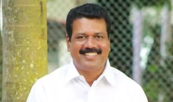 കൊച്ചിയിൽ കച്ചകെട്ടി കോൺഗ്രസ്; ഗ്രൂപ്പ് പരിഗണനയിൽ ടോണി മുമ്പിൽ കൊച്ചിയിൽ കച്ചകെട്ടി കോൺഗ്രസ്; ഗ്രൂപ്പ് പരിഗണനയിൽ ടോണി മുമ്പിൽ