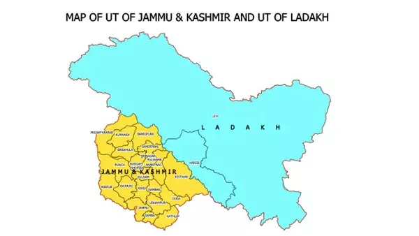 28 സംസ്ഥാനങ്ങളും 9 കേന്ദ്രഭരണ പ്രദേശങ്ങളുമായി ഇന്ത്യയുടെ പുതിയ ഭൂപടം പുറത്തിറങ്ങി 28 സംസ്ഥാനങ്ങളും 9 കേന്ദ്രഭരണ പ്രദേശങ്ങളുമായി ഇന്ത്യയുടെ പുതിയ ഭൂപടം പുറത്തിറങ്ങി