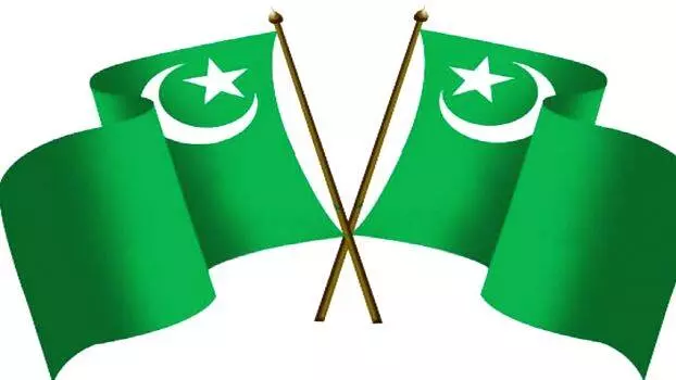 യൂത്ത് ലീഗിന് ദേശീയ തലത്തിൽ പുനഃസംഘടന വേണം ; നേതാക്കൾ തങ്ങളെ കണ്ടു യൂത്ത് ലീഗിന് ദേശീയ തലത്തിൽ പുനഃസംഘടന വേണം ; നേതാക്കൾ തങ്ങളെ കണ്ടു