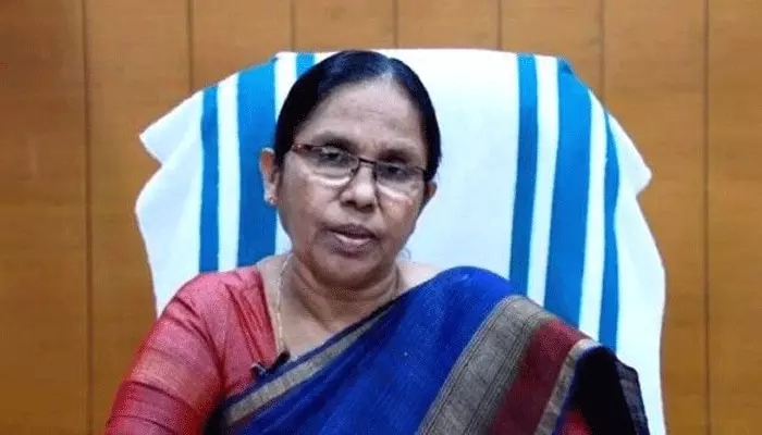 മുഖ്യമന്ത്രിയും മന്ത്രിമാരും ഉടന് കോവിഡ് വാക്സിന് സ്വീകരിക്കുമെന്ന് മന്ത്രി കെ.കെ ശൈലജ മുഖ്യമന്ത്രിയും മന്ത്രിമാരും ഉടന് കോവിഡ് വാക്സിന് സ്വീകരിക്കുമെന്ന് മന്ത്രി കെ.കെ ശൈലജ