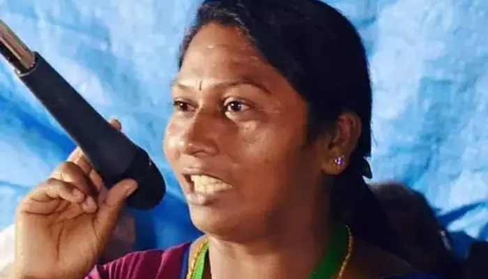 സംഘ്പരിവാർ വിരുദ്ധ നിലപാട് തുറന്ന് പറഞ്ഞു ബി.ജെ.പിയിൽ ചേരുമെന്ന വാർത്തകൾ തള്ളി ഗോമതി സംഘ്പരിവാർ വിരുദ്ധ നിലപാട് തുറന്ന് പറഞ്ഞു ബി.ജെ.പിയിൽ ചേരുമെന്ന വാർത്തകൾ തള്ളി ഗോമതി