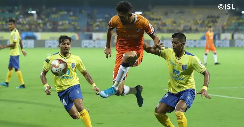 അവസാന നിമിഷം കലമുടച്ചു; ബ്ലാസ്റ്റേഴ്സിന് സമനില അവസാന നിമിഷം കലമുടച്ചു; ബ്ലാസ്റ്റേഴ്സിന് സമനില