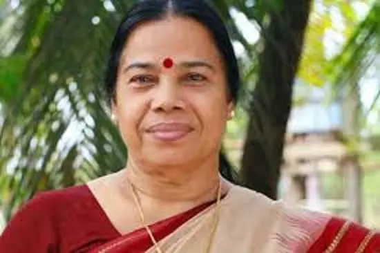 കാക്ക മലര്ന്ന് പറക്കുമോ; ലീഗിന്റെ വനിതാ സ്ഥാനാര്ത്ഥിത്വത്തെ പരിഹസിച്ച് ശ്രീമതി ടീച്ചര് കാക്ക മലര്ന്ന് പറക്കുമോ; ലീഗിന്റെ വനിതാ സ്ഥാനാര്ത്ഥിത്വത്തെ പരിഹസിച്ച് ശ്രീമതി ടീച്ചര്