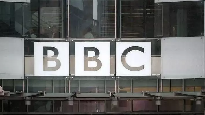 ബൊയ്കോട്ട് ബി.ബി.സി: ബി.ബി.സി ബഹിഷ്കരണ ആഹ്വാനവുമായി സംഘ് കേന്ദ്രങ്ങള് ബൊയ്കോട്ട് ബി.ബി.സി: ബി.ബി.സി ബഹിഷ്കരണ ആഹ്വാനവുമായി സംഘ് കേന്ദ്രങ്ങള്