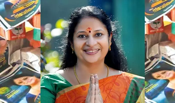 അതൊക്കെ ഇനിയെന്തു ചെയ്യും? ഗുരുവായൂരിൽ ബിജെപി അടിച്ചത് ലക്ഷക്കണക്കിന് രൂപയുടെ പോസ്റ്ററുകൾ അതൊക്കെ ഇനിയെന്തു ചെയ്യും? ഗുരുവായൂരിൽ ബിജെപി അടിച്ചത് ലക്ഷക്കണക്കിന് രൂപയുടെ പോസ്റ്ററുകൾ