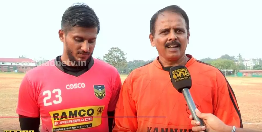 വിടവാങ്ങല്‍ മത്സരം കളിച്ച് മുരളി, കണ്ണൂര്‍ പൊലീസിന്റെ വല കാത്തത് 30 വര്‍ഷം