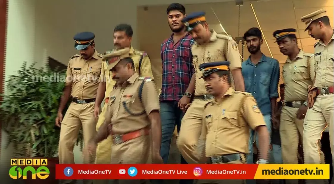 ഭരണകൂടം സൃഷ്ടിക്കുന്ന ‘ഭീകരന്മാര്‍’ 