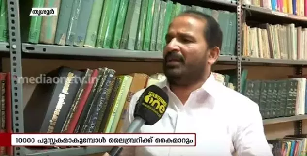 പൂവും ഷാളും വേണ്ട, പുസ്തകം മതി; ആ ‘പ്രതാപന്‍ മോഡല്‍’ വന്‍ഹിറ്റ്