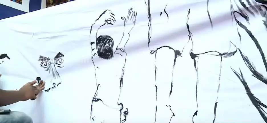 കലുഷിതമായ കാലത്തിലെ കറുത്ത ചിത്രങ്ങള്‍ | polimix