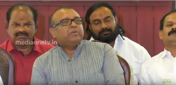 സെന്‍കുമാര്‍ വെള്ളാപ്പള്ളി കുടുംബത്തിനെതിരെ പത്രസമ്മേളനം വിളിക്കുമോ?  