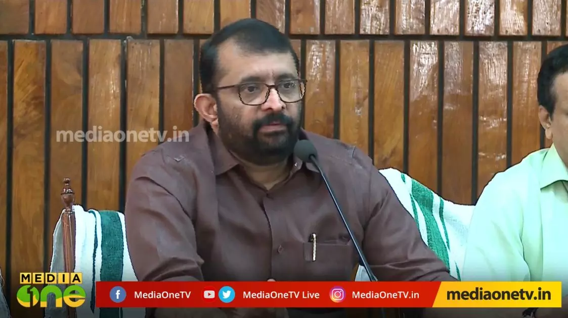 ആകെ മൊത്തം നോക്കിയാല്‍ തോറ്റുപോയത് സ്പീക്കറാണ്, അതും സെല്‍ഫ് ഗോളില്‍...