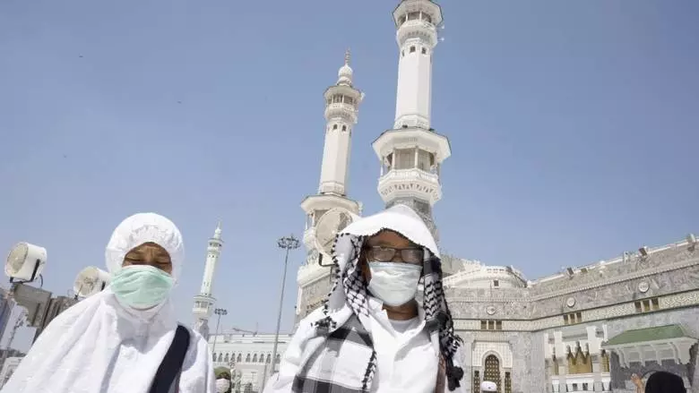 കൊവിഡ് 19; പഴുതടച്ച സുരക്ഷാ നടപടികളുമായി സൗദി കൊവിഡ് 19; പഴുതടച്ച സുരക്ഷാ നടപടികളുമായി സൗദി