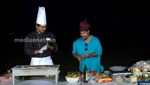 മരുഭൂമിക്ക് നടുവില്‍ ഗ്രില്ലില്‍ ചുട്ട ‘ഷീസ് തൗക്’ | Treat