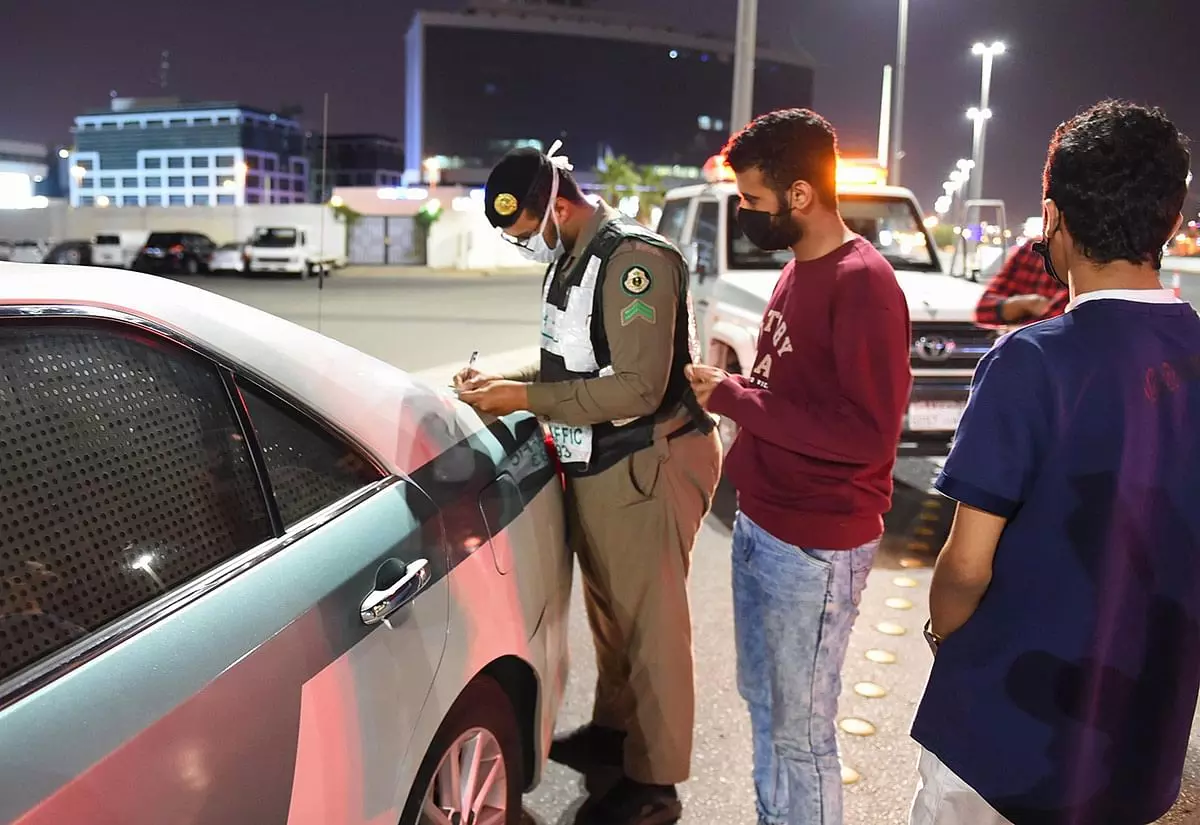 കോവിഡ് നിയമ ലംഘനം രൂക്ഷം; പരിശോധന ശക്തമാക്കി സൗദി ആഭ്യന്തര മന്ത്രാലയം
