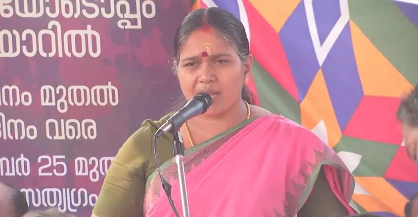 പ്രവര്ത്തനം മന്ദീഭവിച്ചു: ശോഭക്കായി ആര്.എസ്.എസ്. ഇടപെടുന്നു പ്രവര്ത്തനം മന്ദീഭവിച്ചു: ശോഭക്കായി ആര്.എസ്.എസ്. ഇടപെടുന്നു