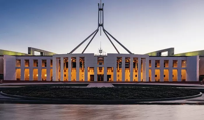 പാർലമെന്റിനുള്ളിലെ പ്രാർത്ഥനാമുറി ലൈംഗിക ബന്ധത്തിന് ഉപയോഗിച്ചു; ഓസീസിനെ പിടിച്ചുലച്ച് വിവാദം പാർലമെന്റിനുള്ളിലെ പ്രാർത്ഥനാമുറി ലൈംഗിക ബന്ധത്തിന് ഉപയോഗിച്ചു; ഓസീസിനെ പിടിച്ചുലച്ച് വിവാദം