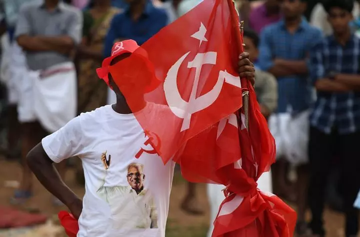 സര്‍വേകളില്‍ പ്രവര്‍ത്തകര്‍ ഭ്രമിക്കരുതെന്ന് സിപിഎം