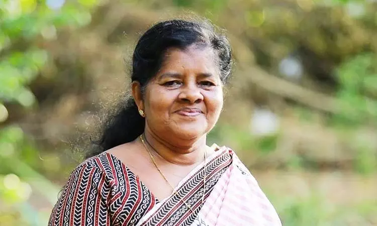 കൊല്ലം ലത്തീൻ രൂപതയുടെ ഇടയ ലേഖനത്തിനെതിരെ മന്ത്രി ജെ മേഴ്സി കുട്ടിയമ്മ കൊല്ലം ലത്തീൻ രൂപതയുടെ ഇടയ ലേഖനത്തിനെതിരെ മന്ത്രി ജെ മേഴ്സി കുട്ടിയമ്മ