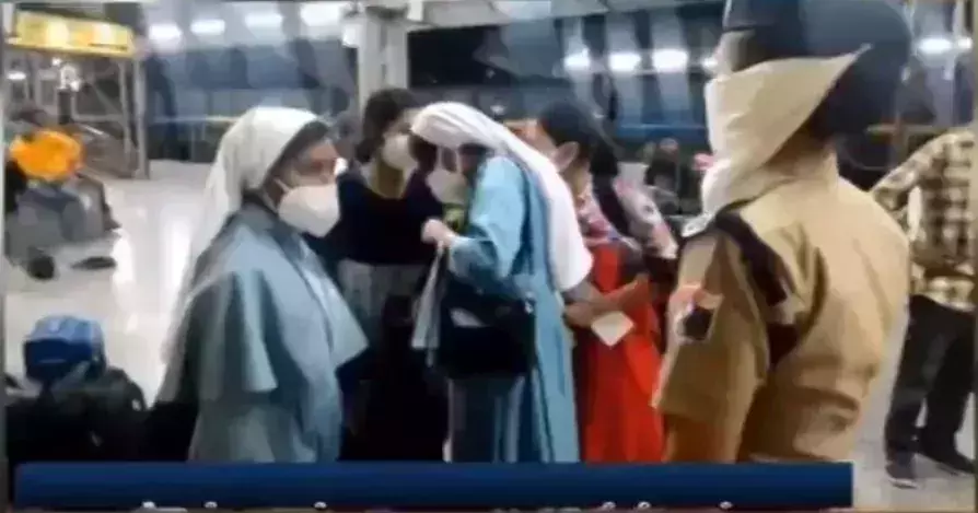 ഝാൻസിയിൽ കന്യാസ്ത്രീകളെ കയ്യേറ്റം ചെയ്ത കേസിൽ രണ്ടുപേര് അറസ്റ്റില് ഝാൻസിയിൽ കന്യാസ്ത്രീകളെ കയ്യേറ്റം ചെയ്ത കേസിൽ രണ്ടുപേര് അറസ്റ്റില്