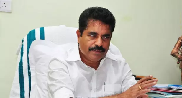 ദുഃഖ വെള്ളിയാഴ്ചയിലെ മോദിയുടെ പ്രചാരണം വിശ്വാസിളോടുള്ള വെല്ലുവിളി: അടൂര് പ്രകാശ് ദുഃഖ വെള്ളിയാഴ്ചയിലെ മോദിയുടെ പ്രചാരണം വിശ്വാസിളോടുള്ള വെല്ലുവിളി: അടൂര് പ്രകാശ്