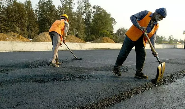 കിഫ്ബി മോഡൽ കടമെടുത്ത് കേന്ദ്രസർക്കാർ; നിയമനിർമാണ നടപടികൾക്ക് ഇന്ന് തുടക്കം കിഫ്ബി മോഡൽ കടമെടുത്ത് കേന്ദ്രസർക്കാർ; നിയമനിർമാണ നടപടികൾക്ക് ഇന്ന് തുടക്കം