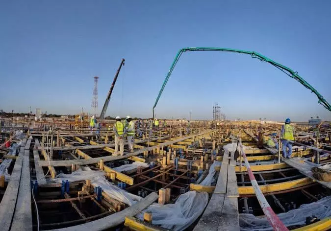 അബുദാബി ഹിന്ദു ക്ഷേത്രം; അടിത്തറ നിർമാണം അന്തിമഘട്ടത്തിൽ