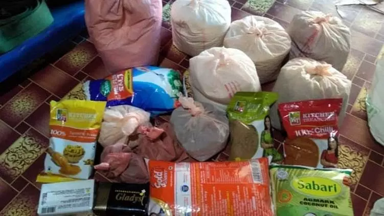 ഭക്ഷ്യകിറ്റ് വിതരണം നാളെ മുതൽ ഭക്ഷ്യകിറ്റ് വിതരണം നാളെ മുതൽ