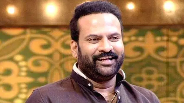 കമന്റും ഓഡിയോ ക്ലിപ്പും പാരയായി; ടിനി ടോമിന് ട്രോള് പൂരം കമന്റും ഓഡിയോ ക്ലിപ്പും പാരയായി; ടിനി ടോമിന് ട്രോള് പൂരം