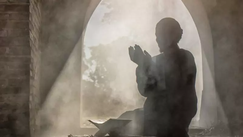 വിശുദ്ധ പദങ്ങളെ രാഷ്ട്രീയ ലക്ഷ്യങ്ങൾക്കായി ദുരുപയോഗം ചെയ്യരുത്: ഇസ്ലാമിക പണ്ഡിതരുടെ സംയുക്ത പ്രസ്താവന വിശുദ്ധ പദങ്ങളെ രാഷ്ട്രീയ ലക്ഷ്യങ്ങൾക്കായി ദുരുപയോഗം ചെയ്യരുത്: ഇസ്ലാമിക പണ്ഡിതരുടെ സംയുക്ത പ്രസ്താവന