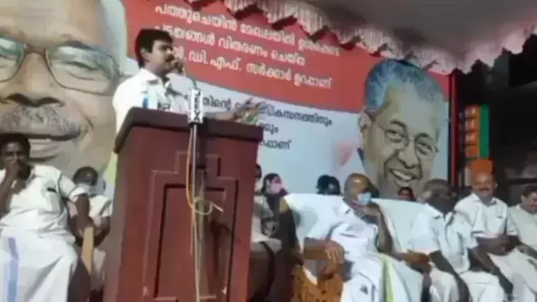രാഷ്ട്രീയ മര്യാദ ഇല്ലാത്തവര്ക്ക് ജനം മറുപടി നല്കും; ജോയ്സ് ജോര്ജ് വിവാദം ആയുധമാക്കി യു.ഡി.എഫ് രാഷ്ട്രീയ മര്യാദ ഇല്ലാത്തവര്ക്ക് ജനം മറുപടി നല്കും; ജോയ്സ് ജോര്ജ് വിവാദം ആയുധമാക്കി യു.ഡി.എഫ്