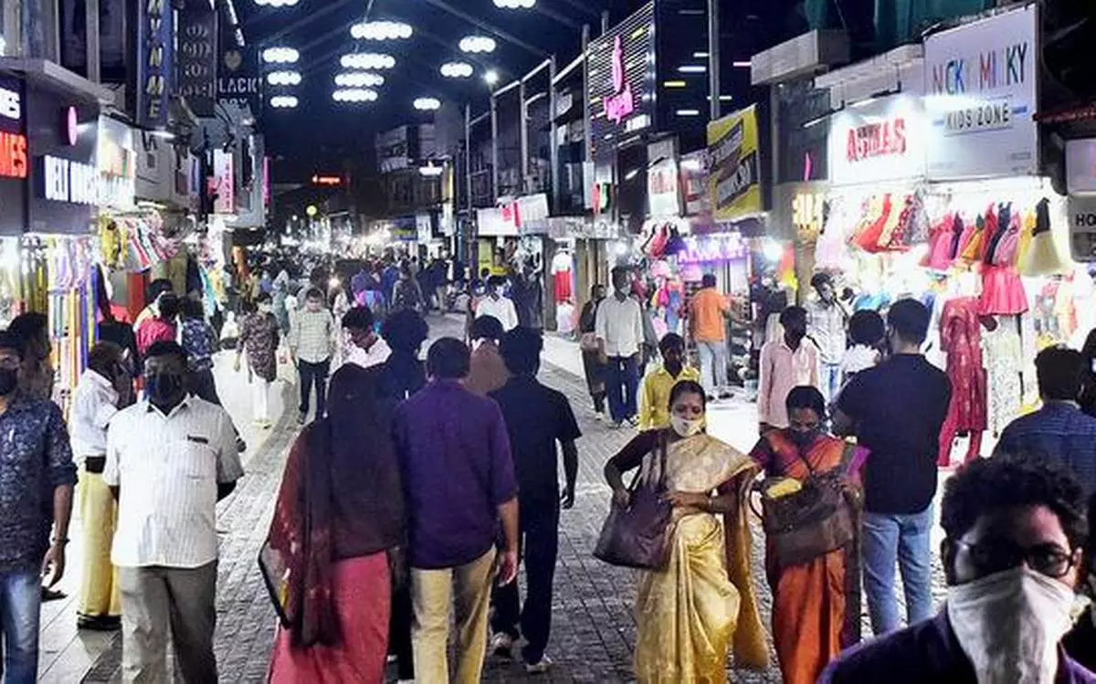 കോവിഡ്; കോഴിക്കോട് കര്‍ശന നിയന്ത്രണങ്ങൾ