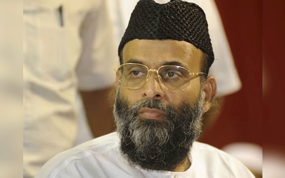 വരേണ്യവർഗത്തിന് മുന്നിൽ സാഷ്ടംഗം ചെയ്യാൻ തയ്യാറല്ലാത്തവർ എന്നും അപകടകാരികൾ : മഅ്ദനി