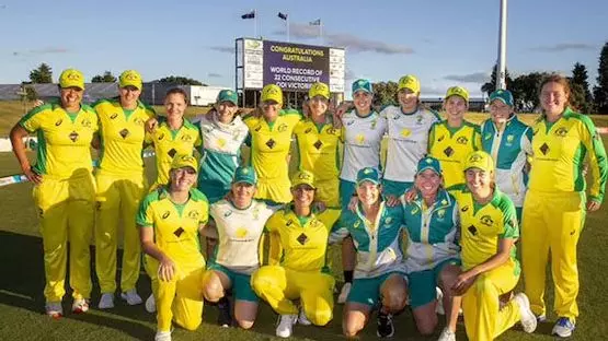 തുടർ വിജയങ്ങളിൽ പുരുഷൻമാരെയും തോൽപ്പിച്ച് ഓസ്‌ട്രേലിയൻ വനിതാ ക്രിക്കറ്റ് ടീം